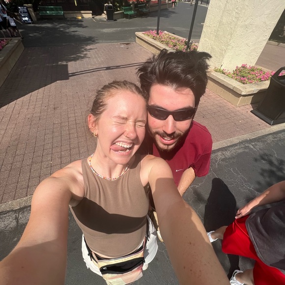 Meet your Posher, Grace - Picture 1 of 1